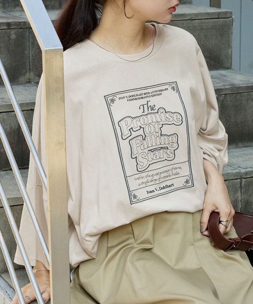 新品未使用　Night Tempo 未使用Tシャツ ワンサイズ&キーホルダー Motto Zenryoku Zenshin Tシャツ ライトオリーブ【M、L、XL