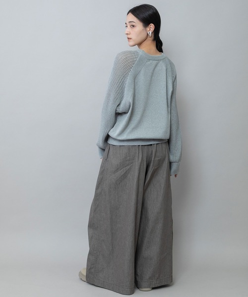 Munich（ミューニック）の「14GGゴム地編み×透かし編みスリーブニットプルオーバー（Tシャツ/カットソー・レディース・ブラック/グレー/グリーン/イエロー・FREE）」の6枚目の写真