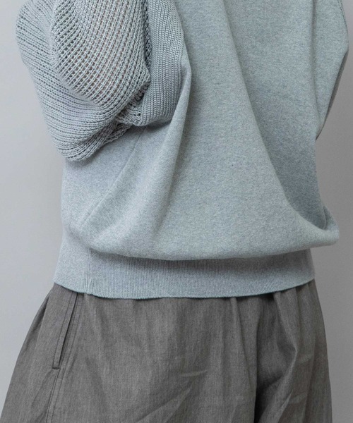 Munich（ミューニック）の「14GGゴム地編み×透かし編みスリーブニットプルオーバー（Tシャツ/カットソー・レディース・ブラック/グレー/グリーン/イエロー・FREE）」の12枚目の写真