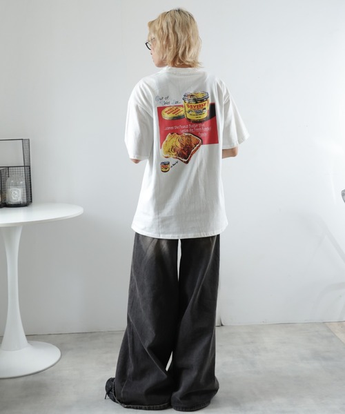 Girly Doll(ガーリードール)の「バックプリントオーバーTシャツ(Tシャツ/カットソー・レディース・ブラック/ホワイト・S/M/L/XL)」の4枚目の写真