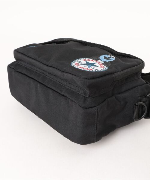 CONVERSE(コンバース)の「【CONVERSE/コンバース】SUNSUN MINI SHOULDER BAG/パペットスンスン コラボ/ミニショルダーバッグ(ショルダーバッグ・レディース・アイボリー/ブラック/ベージュ・FREE)」の5枚目の写真