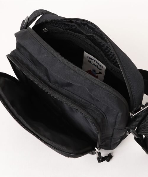 CONVERSE(コンバース)の「【CONVERSE/コンバース】SUNSUN MINI SHOULDER BAG/パペットスンスン コラボ/ミニショルダーバッグ(ショルダーバッグ・レディース・アイボリー/ブラック/ベージュ・FREE)」の6枚目の写真