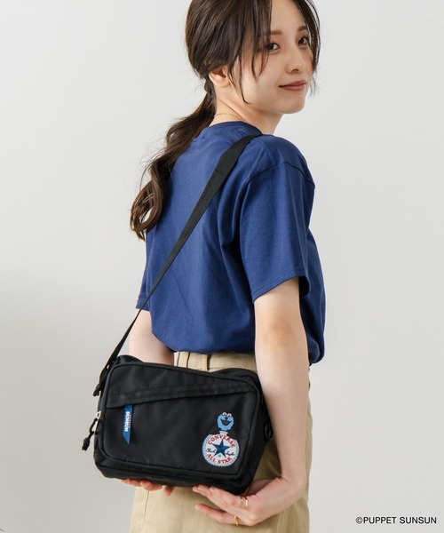 CONVERSE(コンバース)の「【CONVERSE/コンバース】SUNSUN MINI SHOULDER BAG/パペットスンスン コラボ/ミニショルダーバッグ(ショルダーバッグ・レディース・アイボリー/ブラック/ベージュ・FREE)」の18枚目の写真