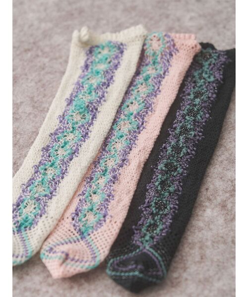 merry jenny（メリージェニー）の「トーションソックス（ソックス/靴下・レディース・アイボリー/ブラック/ピンク・FREE）」の3枚目の写真