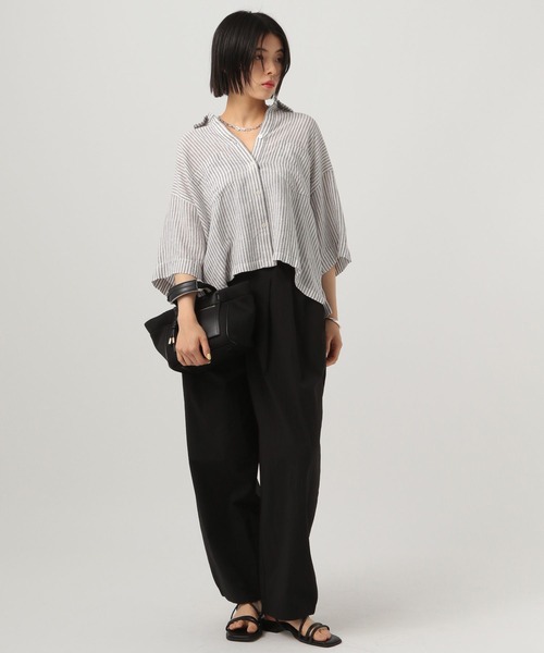 BAYFLOW(ベイフロー)の「リネンクロップド半袖シャツ(シャツ/ブラウス・レディース・ライトイエロー/チャコール/グレー/レッド/オフホワイト・FREE)」の17枚目の写真