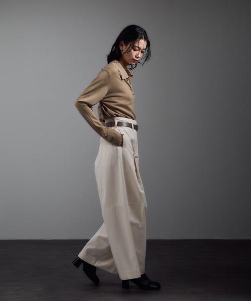 SALON adam et rope'（サロン アダム エ ロペ）の「【W S（ドゥーブル）】レザースクエアバックルベルト（ベルト・レディース・ブラック/ベージュ系その他・FREE）」の7枚目の写真