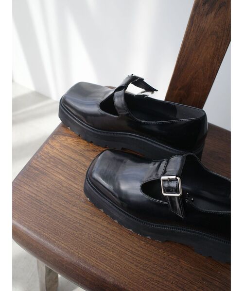 LAGUNAMOON(ラグナムーン)の「Tバーストラップシューズ(ローファー・レディース・ブラック・S/M)」の10枚目の写真