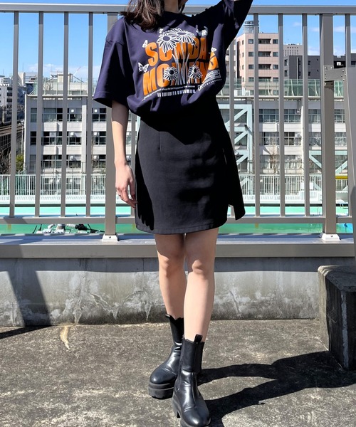 RGY(アールジーワイ)の「【RGY】SUNDAY MORNINGビッグシルエットTシャツ(Tシャツ/カットソー・メンズ・ネイビー/ホワイト/ブラック・MEDIUM/LARGE)」の4枚目の写真