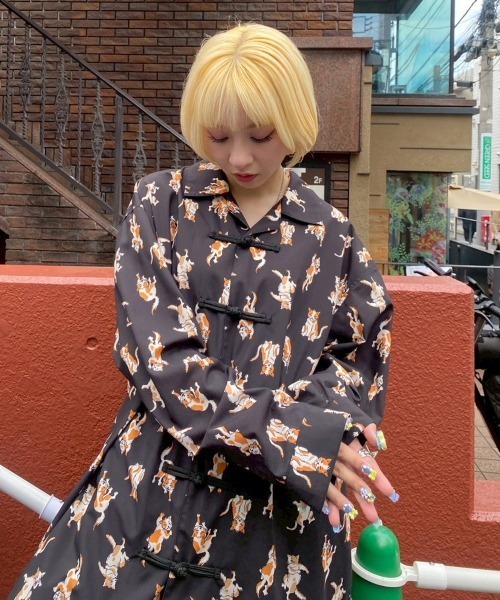 Candy Stripper（キャンディストリッパー）の「PRANK CATS CHINA シャツ（シャツ/ブラウス・レディース・パープル/ブラウン/ブラック・FREE）」の15枚目の写真