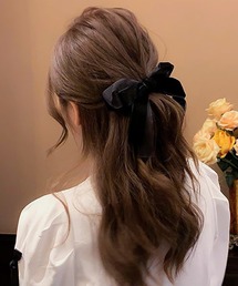 Blanc de Blue(ブランドブルー)のベロアとオーガンジーのダブルリボンヘアクリップ(バレッタ/ヘアクリップ)