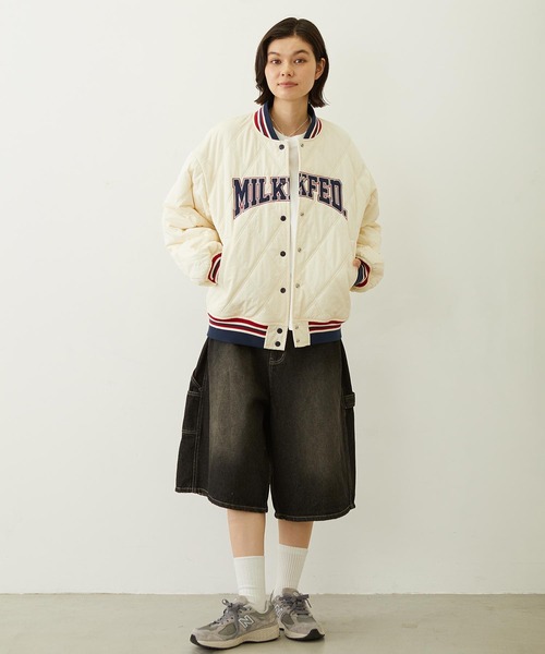 SATIN LOGO PATCH QUILTED JACKET（スタジャン）｜MILKFED