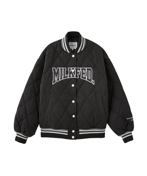 セール】SATIN LOGO PATCH QUILTED JACKET（スタジャン）｜MILKFED