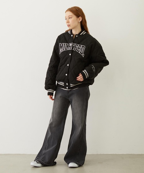 MILKFED.（ミルクフェド）の「SATIN LOGO PATCH QUILTED JACKET（スタジャン・レディース・オフホワイト/ライトブルー/ブラック・S/M）」の8枚目の写真