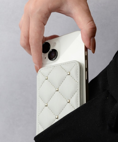 CECIL McBEE（セシルマクビー）の「セシルマクビー マグセーフ対応 カードケース [キルティング]（スマホグッズ・レディース・ベージュ/モカ/ブラック/スモークピンク/グレー・ONE SIZE）」の21枚目の写真