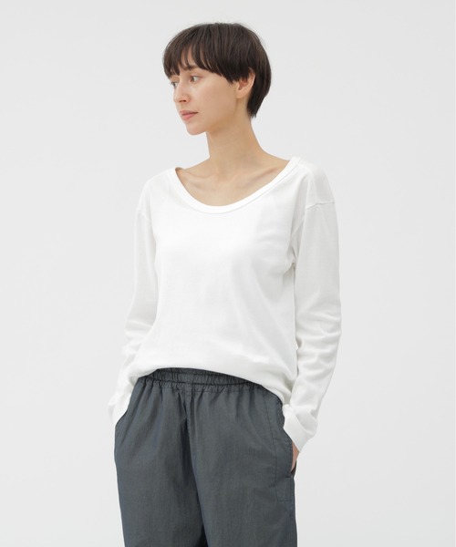 MHL.(エムエイチエル)の「DRY BASIC JERSEY TOP(Tシャツ/カットソー・レディース・ブラック/ホワイト・2)」の2枚目の写真