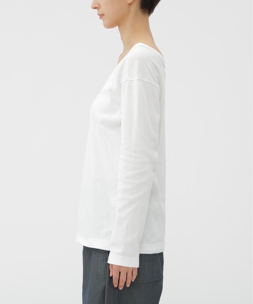 MHL.(エムエイチエル)の「DRY BASIC JERSEY TOP(Tシャツ/カットソー・レディース・ブラック/ホワイト・2)」の5枚目の写真