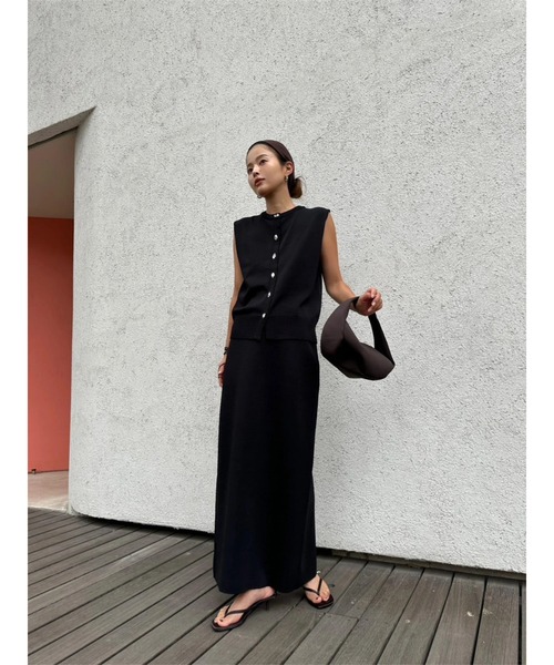 TRUNC（トランクエイティーエイト）の「Metal button Knit Vest（ベスト・レディース・ブラック/ブラウン・FREE）」の10枚目の写真