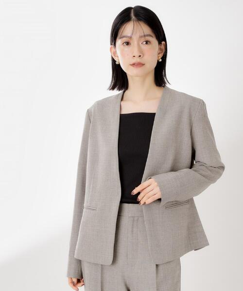 THE SHOP TK （ザ ショップ ティーケー ）の「ビジネスノーカラージャケット【セットアップ可/洗える】/CAVIANシリーズ（ノーカラージャケット・レディース・スミクロ/チャコールグレー・13/12）」の21枚目の写真