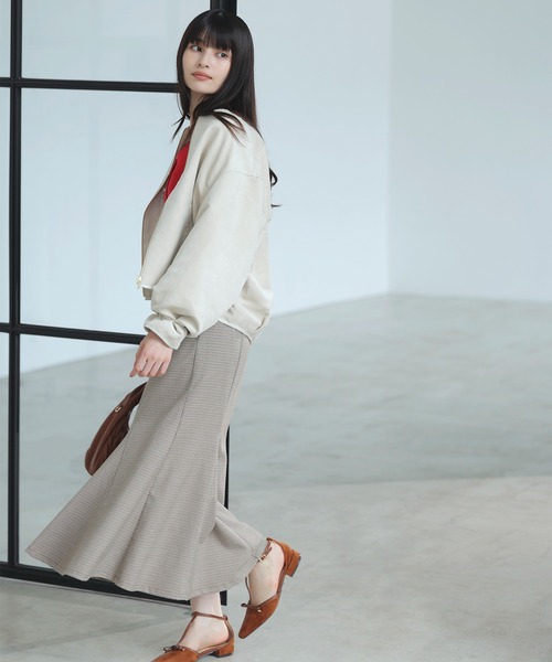 VIS(ビス)の「合皮パイピングキルトアソートブルゾン(ブルゾン・レディース・ブラック/ベージュ/オフホワイト・FREE)」の13枚目の写真