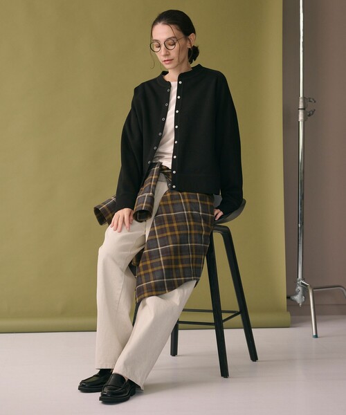 BEAUTY&YOUTH UNITED ARROWS（ビューティーアンドユースユナイテッドアローズ）の「ダブルフェイス リングボタンカーディガン ウォッシャブル（カーディガン/ボレロ・レディース・ブラック/オフホワイト/グレー系/ライトピンク・M/S）」の22枚目の写真