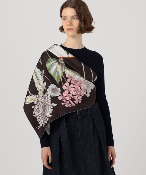 TOMORROWLAND DOUBLE FLOWER シルクスカーフ Atelier TOMORROWLAND DOUBLE FLOWER シルクスカーフ（バンダナ