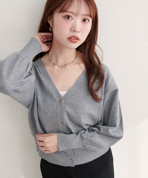 natural couture（ナチュラルクチュール）の「ハトメバーベーシックカーディガン（カーディガン/ボレロ・レディース・ネイビー/ボルドー/グレー/オフホワイト/グレイッシュベージュ/ブラック・FREE）」の3枚目の写真