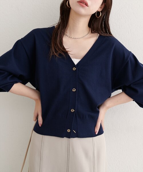 natural couture（ナチュラルクチュール）の「ハトメバーベーシックカーディガン（カーディガン/ボレロ・レディース・ネイビー/ボルドー/グレー/オフホワイト/グレイッシュベージュ/ブラック・FREE）」の9枚目の写真