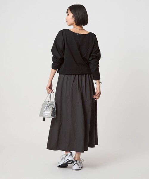green label relaxing(グリーンレーベルリラクシング)の「カット コンビ タフタ フレア ワンピース(ワンピース・レディース・ダークグレー/ブラック・FREE)」の7枚目の写真