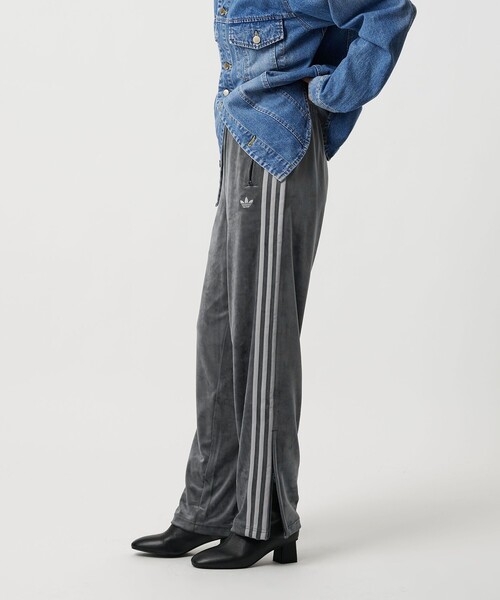 adidas Originalsファイヤーバード ベロアトラックパンツ adidas Originals＞ファイヤーバード ベロアトラックパンツ（その他