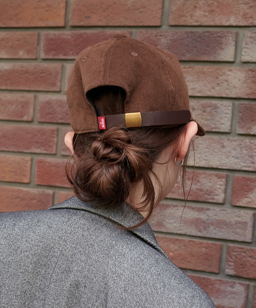 HAT MIKKE(ハットミッケ)の「【EDWIN/エドウィン】コーデュロイ刺しゅうキャップ(キャップ・レディース・グリーン/ピンク/ブラウン/ベージュ/キナリ/ブルー/ブラック/オレンジ・フリー)」の20枚目の写真