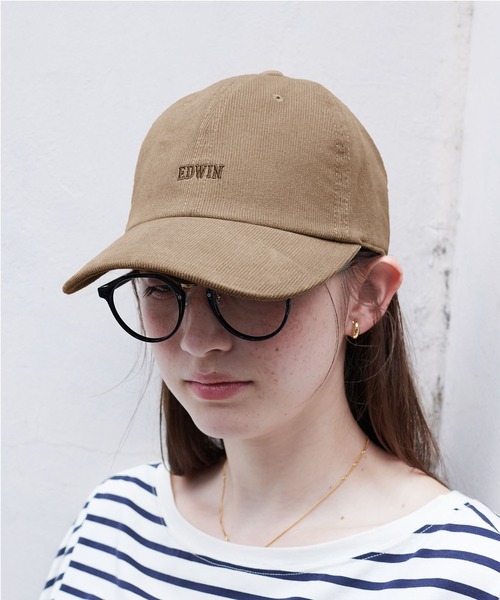 HAT MIKKE(ハットミッケ)の「【EDWIN/エドウィン】コーデュロイ刺しゅうキャップ(キャップ・レディース・グリーン/ピンク/ブラウン/ベージュ/キナリ/ブルー/ブラック/オレンジ・フリー)」の4枚目の写真