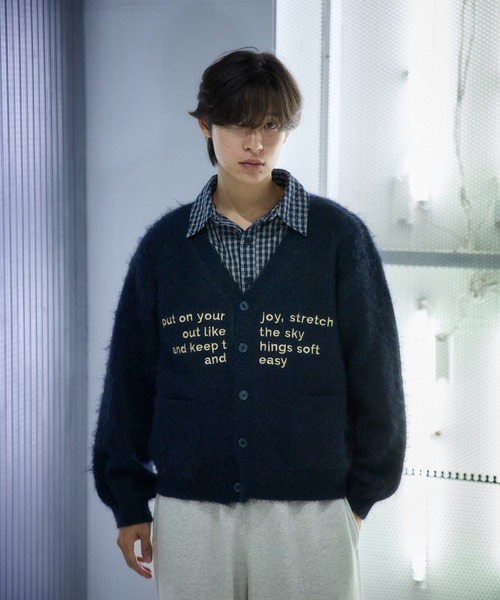 sedacle(セダクル)の「刺繍シャギーニットカーディガン(カーディガン/ボレロ・レディース・ネイビー/ダークブラウン/グレー・SMALL/MEDIUM/LARGE)」の21枚目の写真