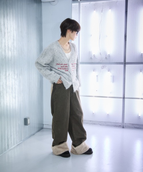 sedacle(セダクル)の「刺繍シャギーニットカーディガン(カーディガン/ボレロ・レディース・ネイビー/ダークブラウン/グレー・SMALL/MEDIUM/LARGE)」の12枚目の写真