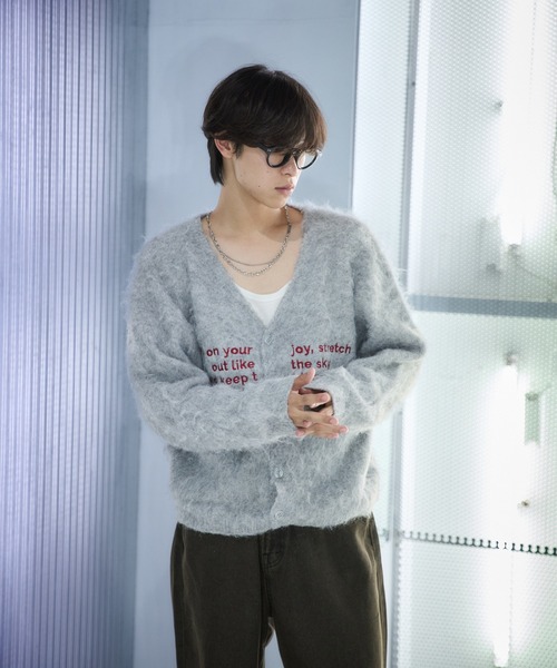 sedacle(セダクル)の「刺繍シャギーニットカーディガン(カーディガン/ボレロ・レディース・ネイビー/ダークブラウン/グレー・SMALL/MEDIUM/LARGE)」の10枚目の写真