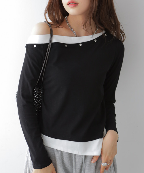 VIVID LADY(ビビッドレディー)の「アシンメトリーワンショルダートップス(Tシャツ/カットソー・レディース・ホワイト/ブラック・FREE)」の2枚目の写真