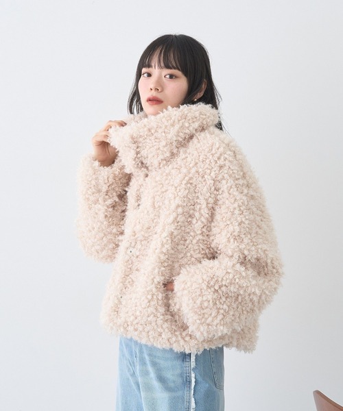 earth music&ecology（アースミュージックアンドエコロジー）の「【2025AW】プードルファーショートブルゾン（ブルゾン・レディース・ブラウン/クリーム/ピンクベージュ・FREE）」の21枚目の写真