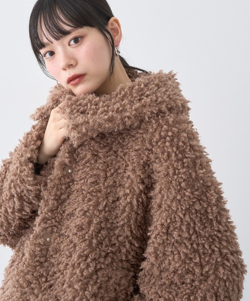 earth music&ecology（アースミュージックアンドエコロジー）の「【2025AW】プードルファーショートブルゾン（ブルゾン・レディース・ブラウン/クリーム/ピンクベージュ・FREE）」の12枚目の写真