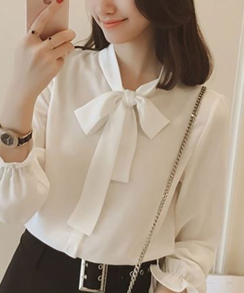 SallyLunn(サリーラン)の「リボンネックカジュアルシャツ(シャツ/ブラウス・レディース・イエロー/ホワイト/ブラウン・MEDIUM/LARGE)」の2枚目の写真