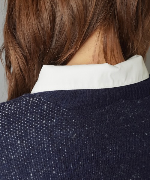 SPINNS（スピンズ）の「2WAYで盛れる！シャツ襟付きジャガードニット/襟取り外し可能（ニット/セーター・レディース・アイボリー/ボルドー/チャコール/ネイビー・ONESIZE）」の5枚目の写真