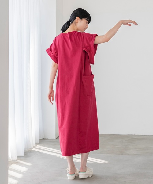 sneeuw（スニュウ）の「フォルデッドスリーブワンピース（ワンピース・レディース・レッド/ダークネイビー・ONESIZE）」の3枚目の写真