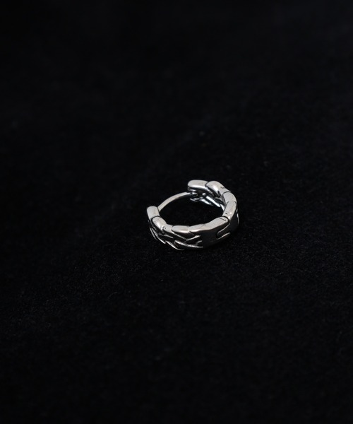 Diliraba(ディリラバ)の「Diliraba フープピアス 片耳 リングピアス 金属アレルギー対応 ステンレス ユニセックス 男女兼用(ピアス(片耳用)・メンズ・その他18/その他17/その他22/その他19/その他16/その他15/その他14/その他6/その他21/その他20/その他12/その他9/その他7/その他4/その他23/その他11/その他5/その他3/その他2/その他1/その他24/その他13/その他10/その他8・FREE)」の6枚目の写真