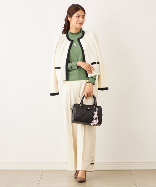 TO BE CHIC(トゥー ビー シック)の「フリルハイネック ニット(ニット/セーター・レディース・グレー系その他2/グリーン系その他3/レッド系その他/ブラック/オフホワイト/ピンク系その他2・40/42)」の13枚目の写真