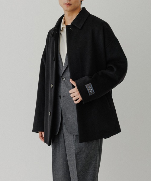 ADAM ET ROPE'(アダムエロペ)の「メリノウール ダブルフェイス ショート ステンカラーコート(ステンカラーコート・メンズ・グレー/ブラック・M/L)」の8枚目の写真