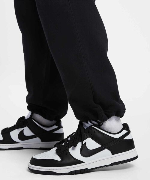 NIKE（ナイキ）の「ナイキ スポーツウェア クラブ メンズ フリース バンジー パンツ / Nike Sportswear Club Men's Fleece Bungee Pants IF0489-010 Black（スウェットパンツ・メンズ・ブラック・XL/2XL/L/M/S）」の6枚目の写真