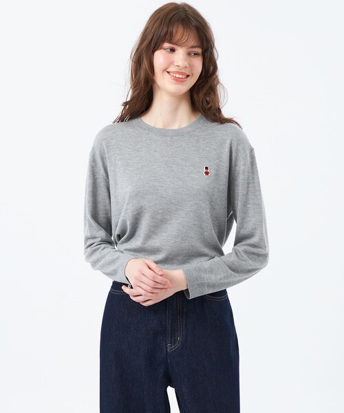 MACKINTOSH PHILOSOPHY(マッキントッシュ フィロソフィー)の「【WEB&一部店舗限定】バッキンガムベア ワッペンクルーネックニット(ニット/セーター・レディース・ブラック/ホワイト系その他/ダークネイビー/パープル系その他4/ブラウン/グレー系その他2・38)」の4枚目の写真