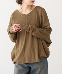 ドルマンスリーブVネックTシャツ