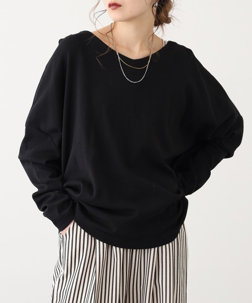 atONE(アットワン)の「ドルマンスリーブVネックTシャツ(Tシャツ/カットソー・レディース・ネイビー/バーガンディー/杢グレー/チャコールグレー/オフホワイト/グレイッシュベージュ/カーキ/ブラック・4L/L/M/LL/3L)」の14枚目の写真