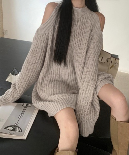 Miniministore(ミニミニストア)の「オープンショルダーニットワンピースミニ丈(ワンピース・レディース・グレイッシュベージュ/ブラック/ライトグレー・FREE)」の15枚目の写真