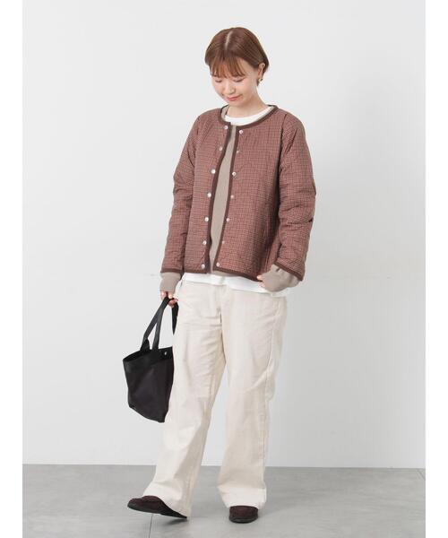 Lugnoncure(ルノンキュール)の「スウェットライククルーネックニット(ニット/セーター・レディース・ブラック/オフホワイト/レッド/グリーン/モカ・F)」の11枚目の写真