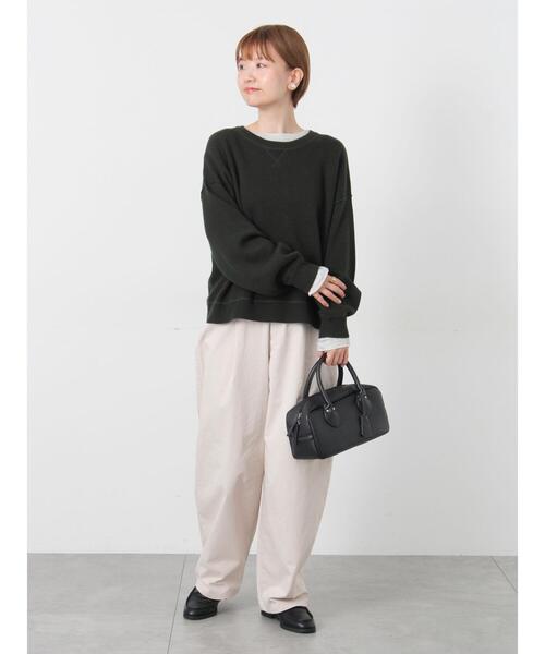 Lugnoncure(ルノンキュール)の「スウェットライククルーネックニット(ニット/セーター・レディース・ブラック/オフホワイト/レッド/グリーン/モカ・F)」の16枚目の写真